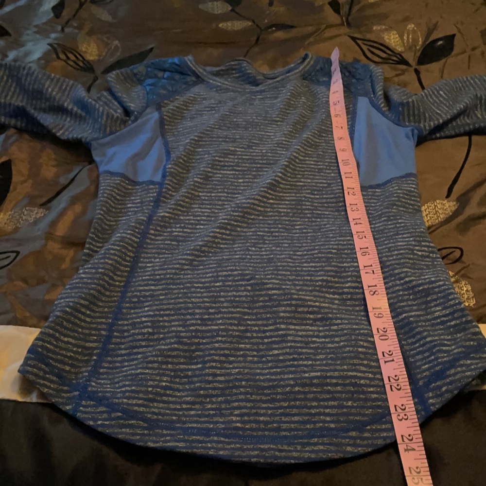 Lululemon Top - Picture 6 of 6